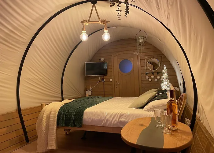 White Spring Glamping