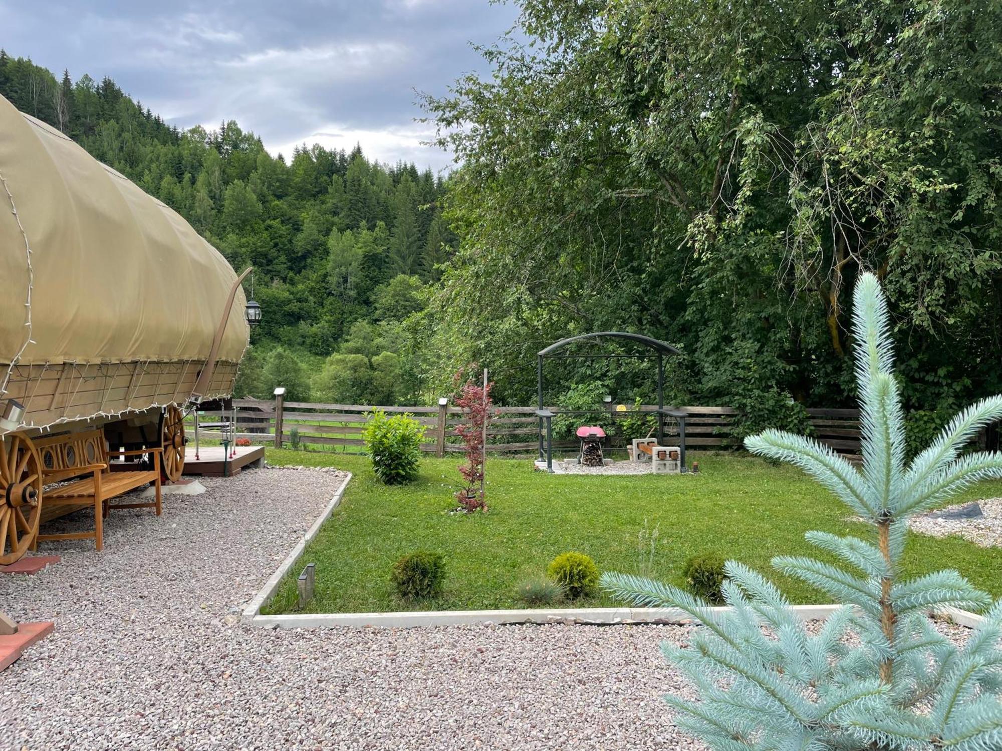 Luxuszelt White Spring Glamping *